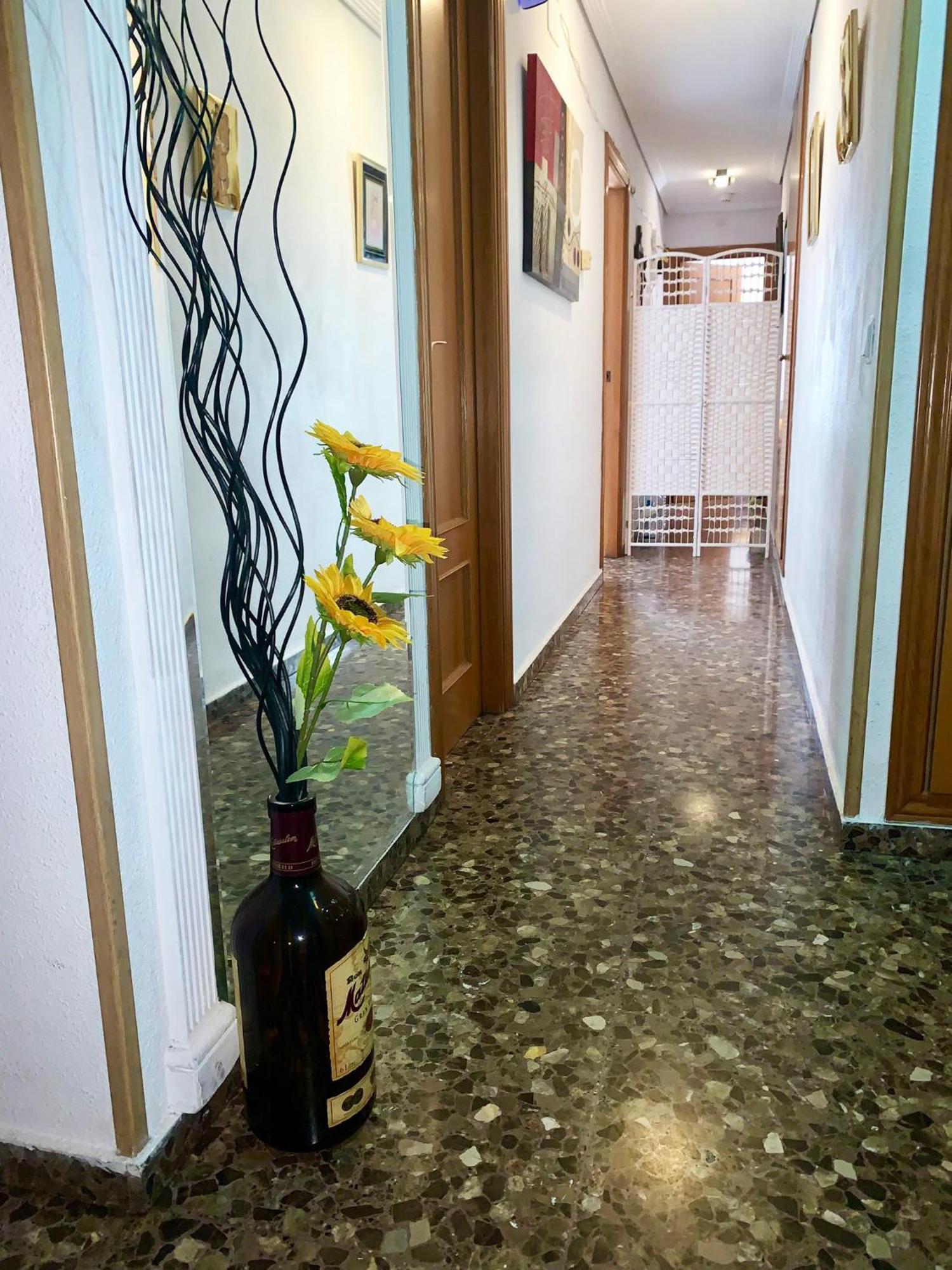 Apartamento Compartido Con Vista Al Puerto * Valenza